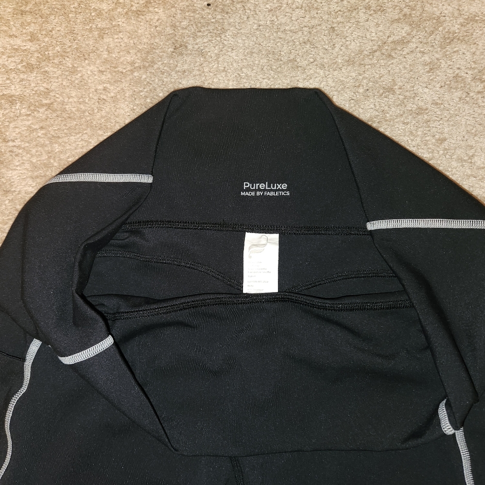 Fabletics Oasis PureLuxe High-Waisted 7/8 Legging Black/White Size XXL